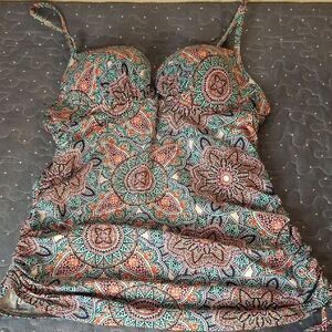 ASSETS by Sara Blakely Multicolor Patterned Swimsuit